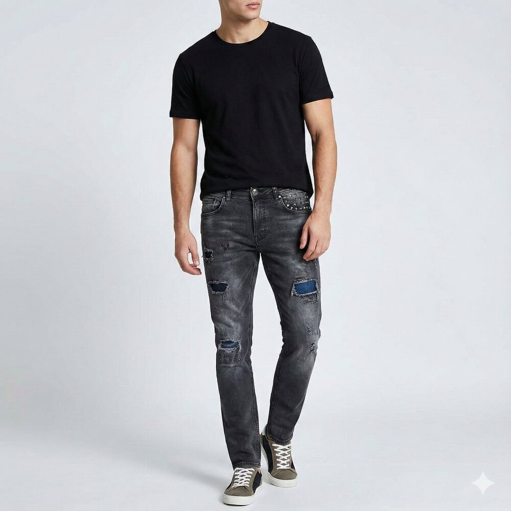 Zara Men's Black Skinny Jeans with Studded Pocket